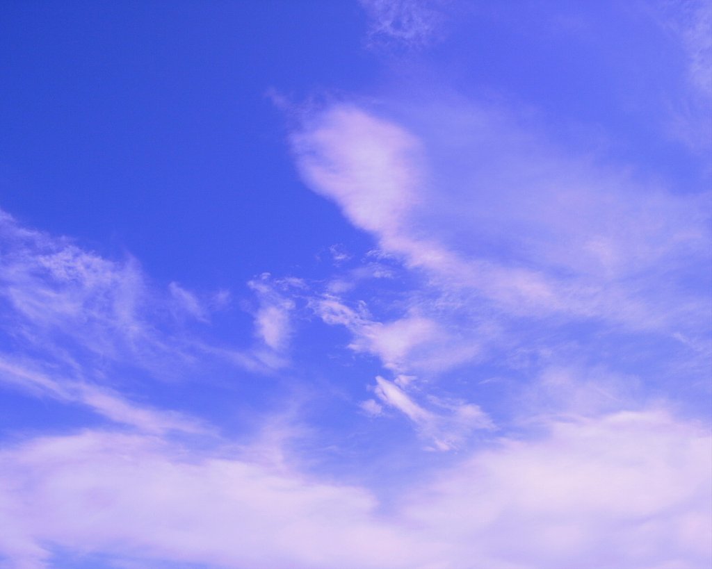 【流】　空も流れてゆく