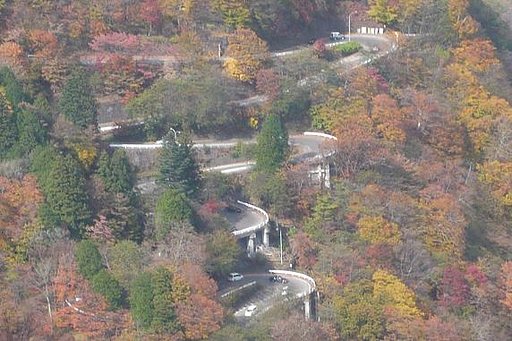 いろは坂の『流れ』