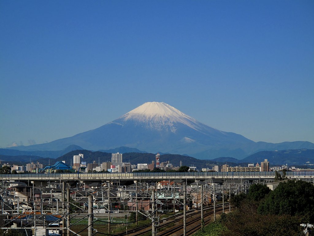 秋空と富士山
