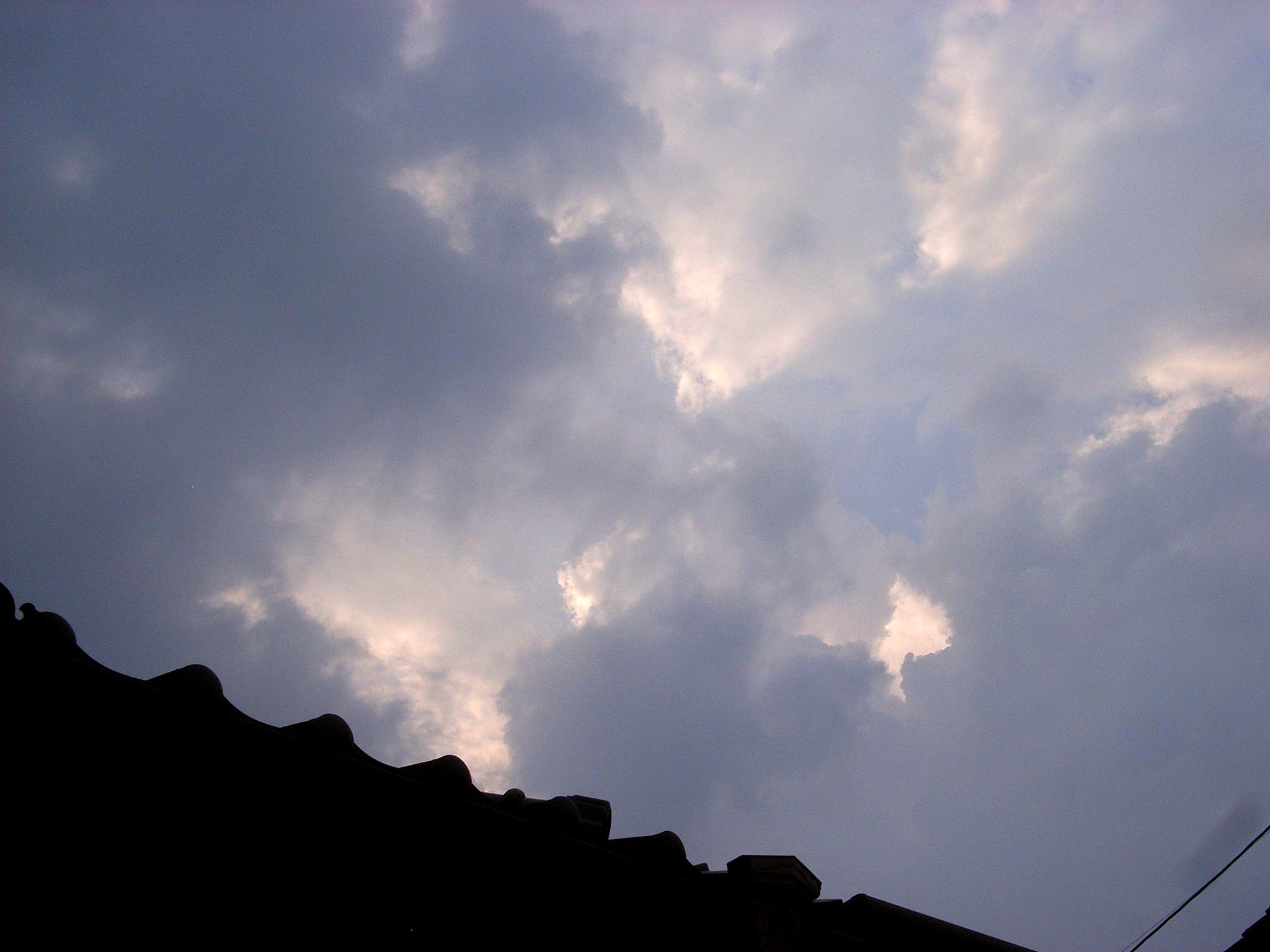 暗雲
