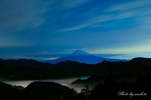 夜明け前