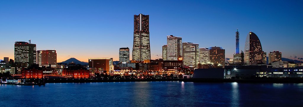 大桟橋からみなとみらい２１