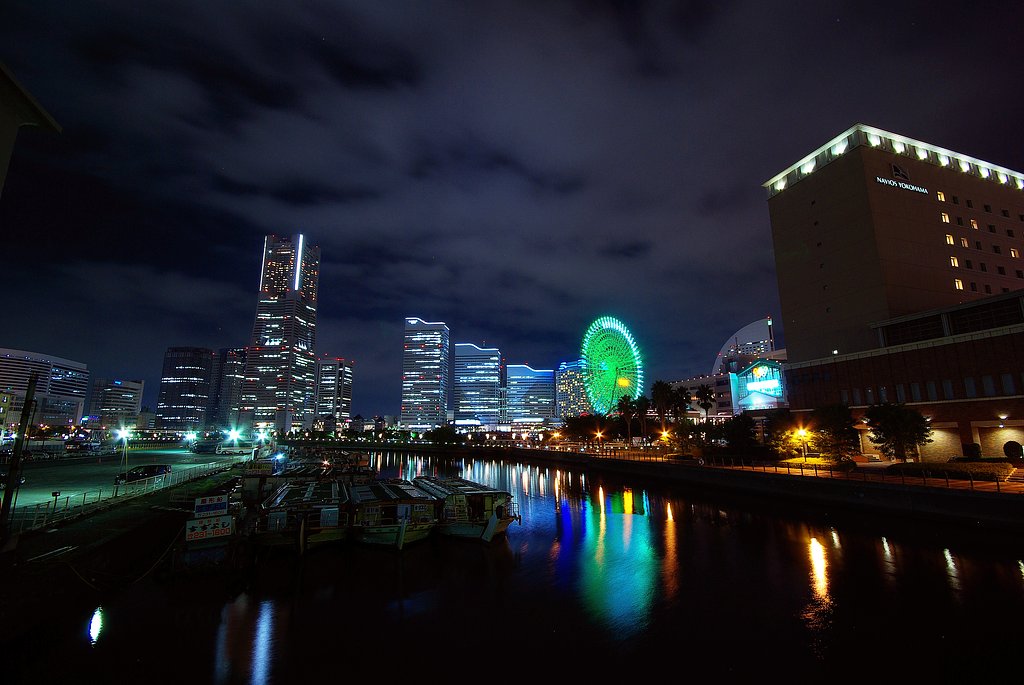 横浜の夜景