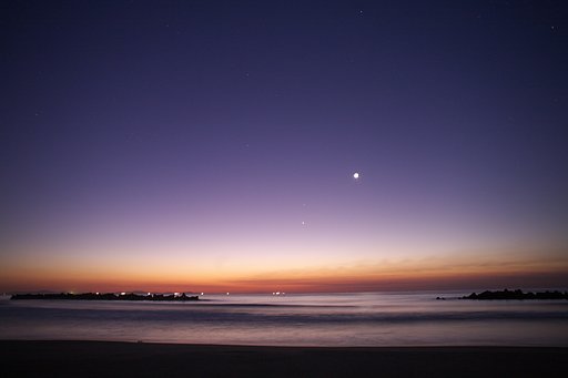 夜明けの天体ショー
