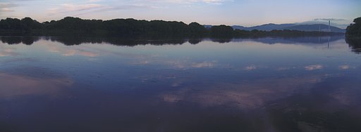 【流】流れ来る淀の川