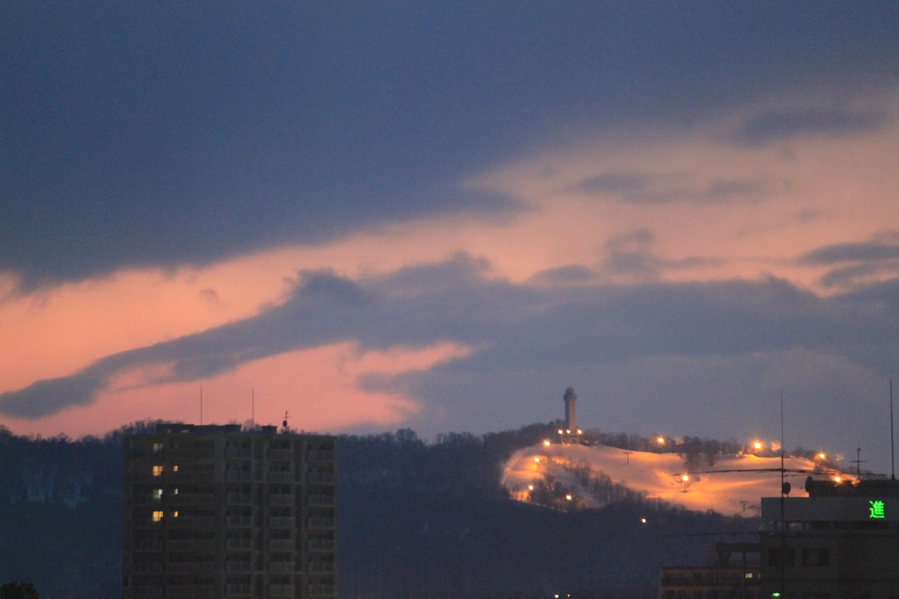 夕暮れ時＆スキー場