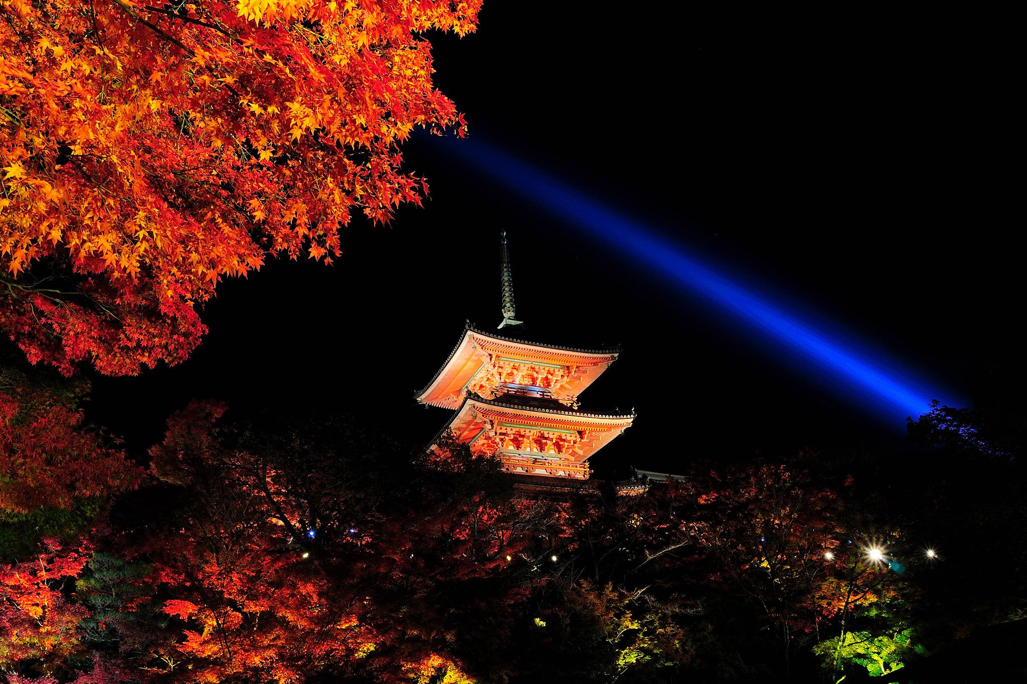 清水寺、三重塔夜景