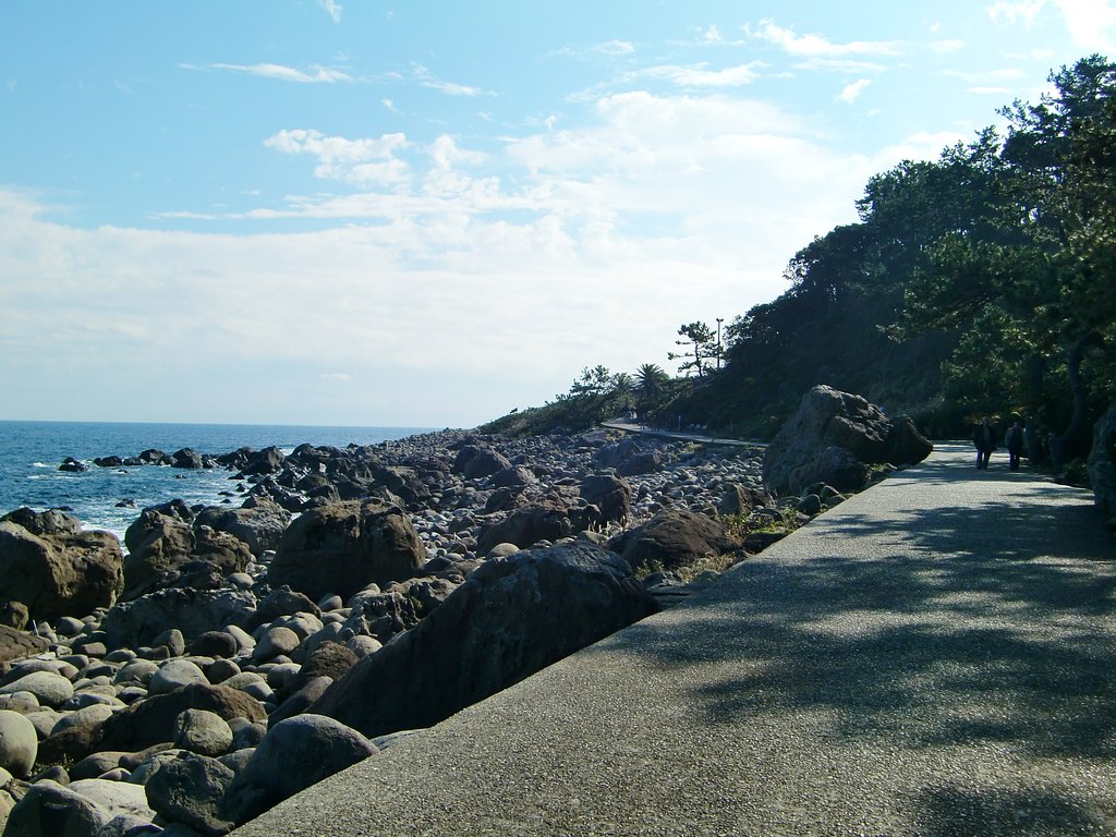 初島アイランドリゾート遊歩道