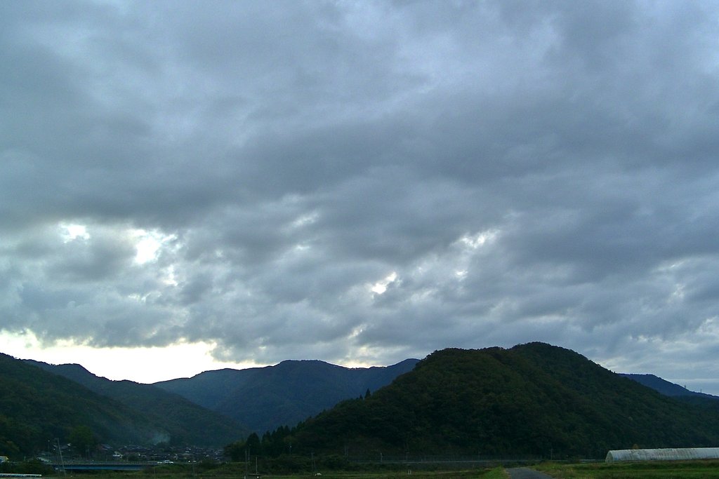 どんよりと暗い今朝のお空