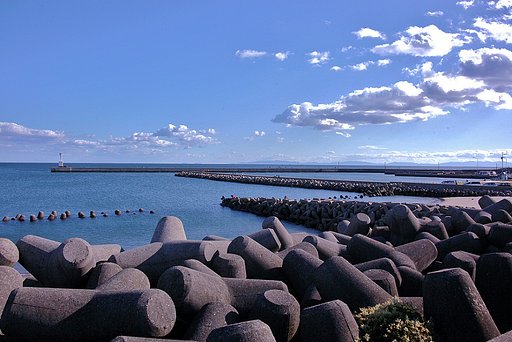 家の前の海
