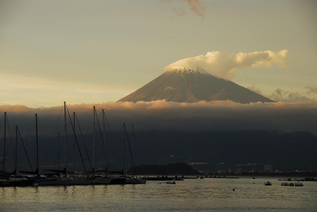 三津浜から富士山