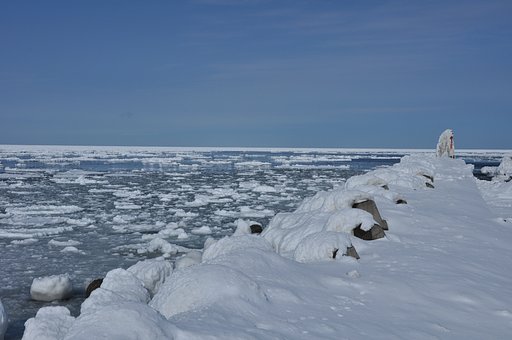 流氷接岸