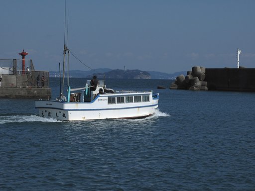 晴れの江の島