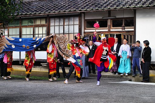 大天狗と百足獅子