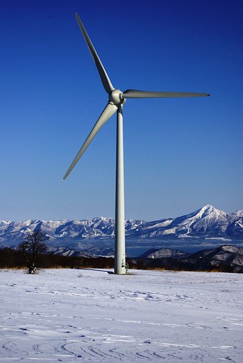【凛】 無言で作り続ける電気
