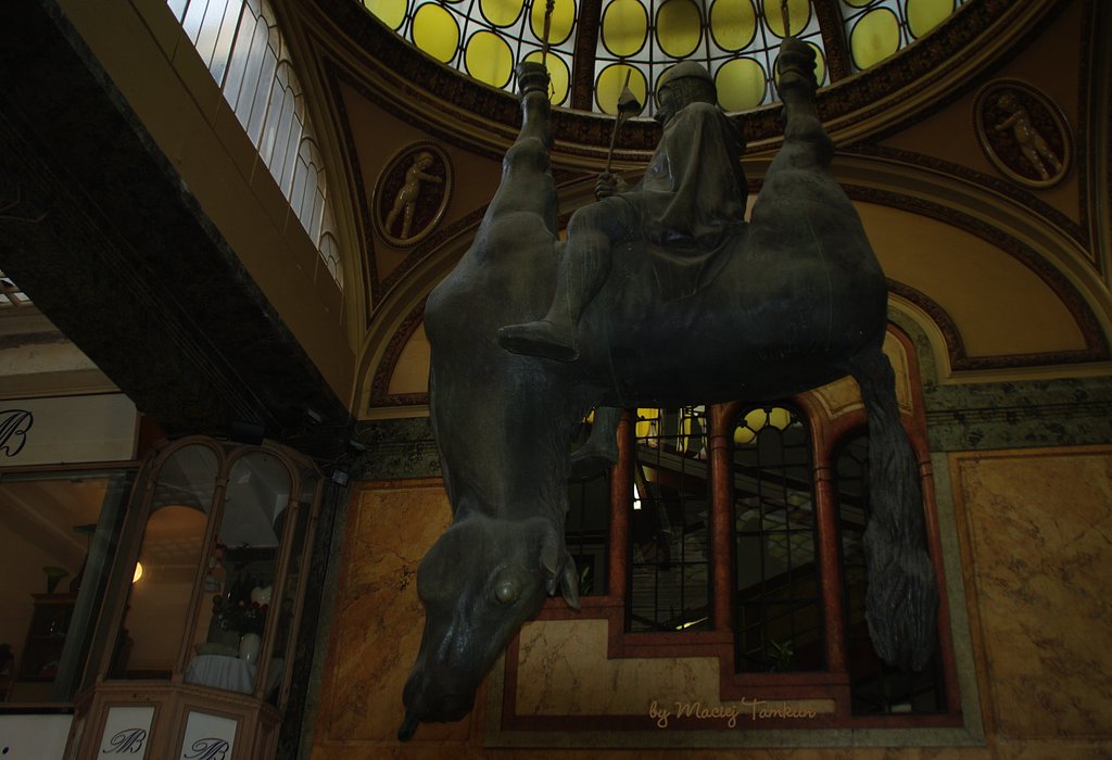 Contemporary sculpture