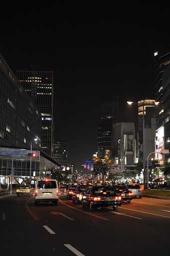 夜はこれから