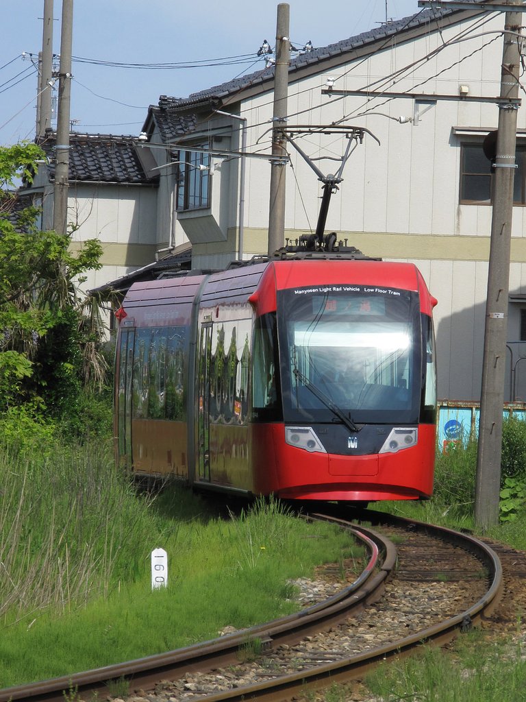 万葉線
