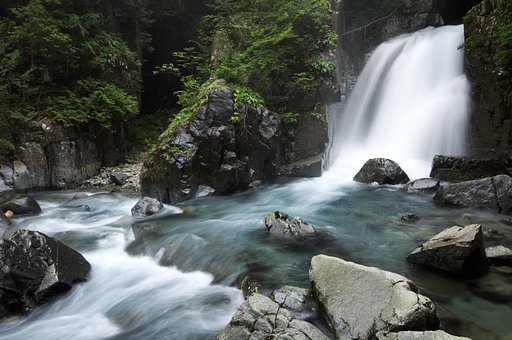 【夏の涼】マイナスイオンだああ