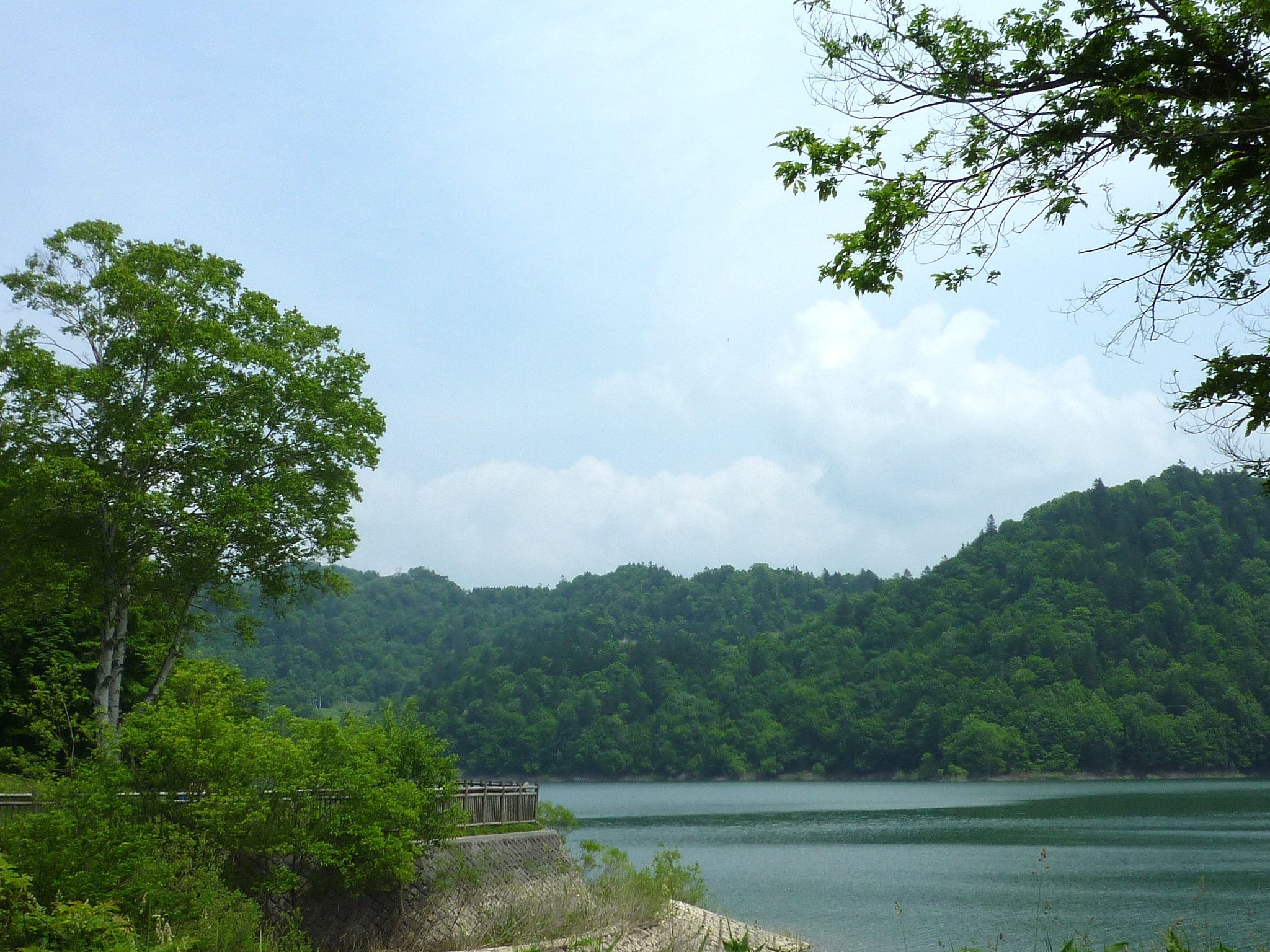 湖2