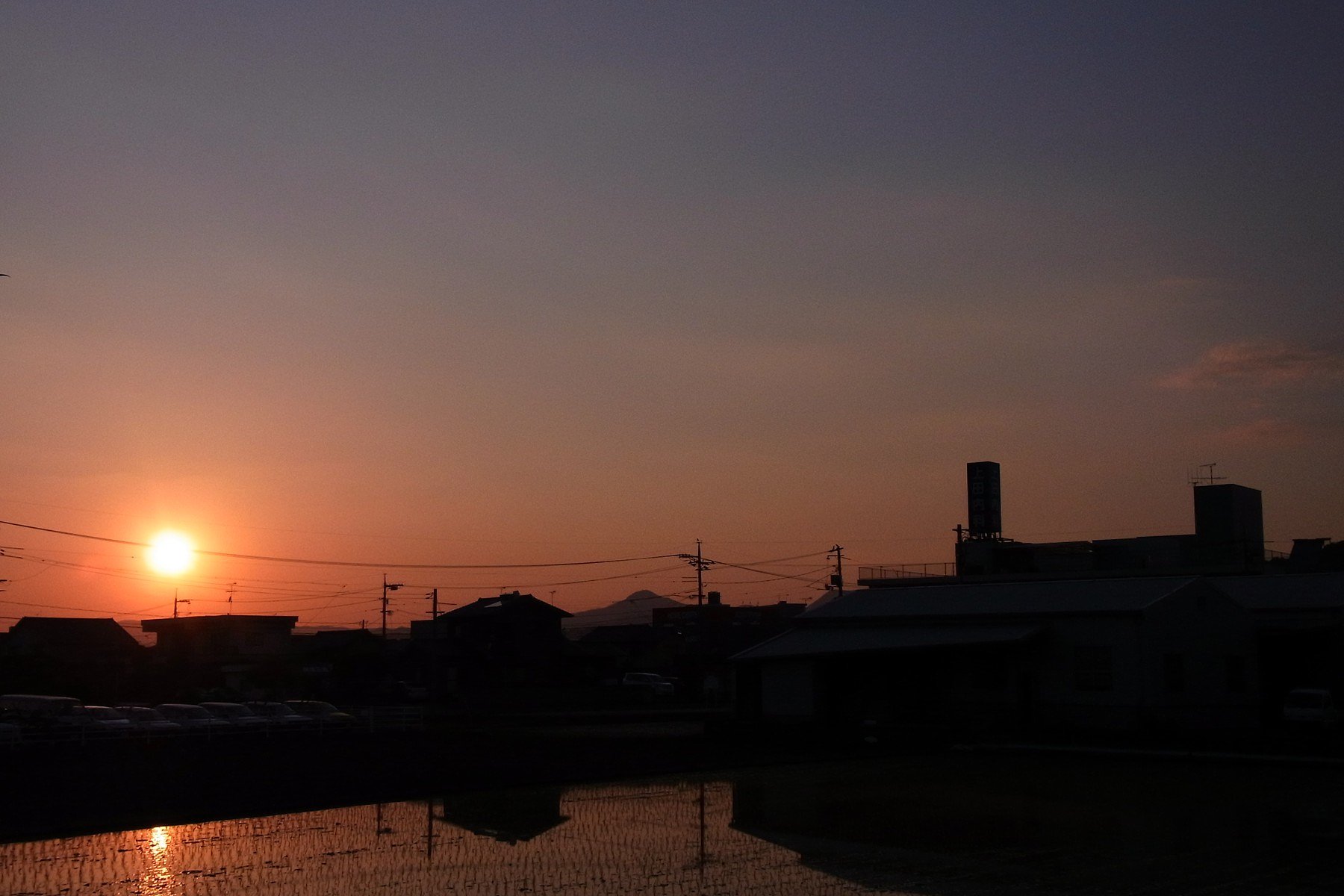 定点の夕日