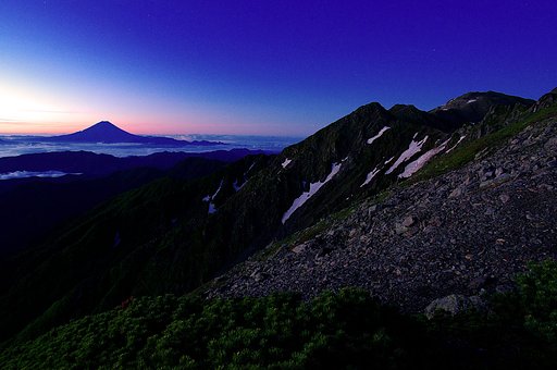 魔美富士山