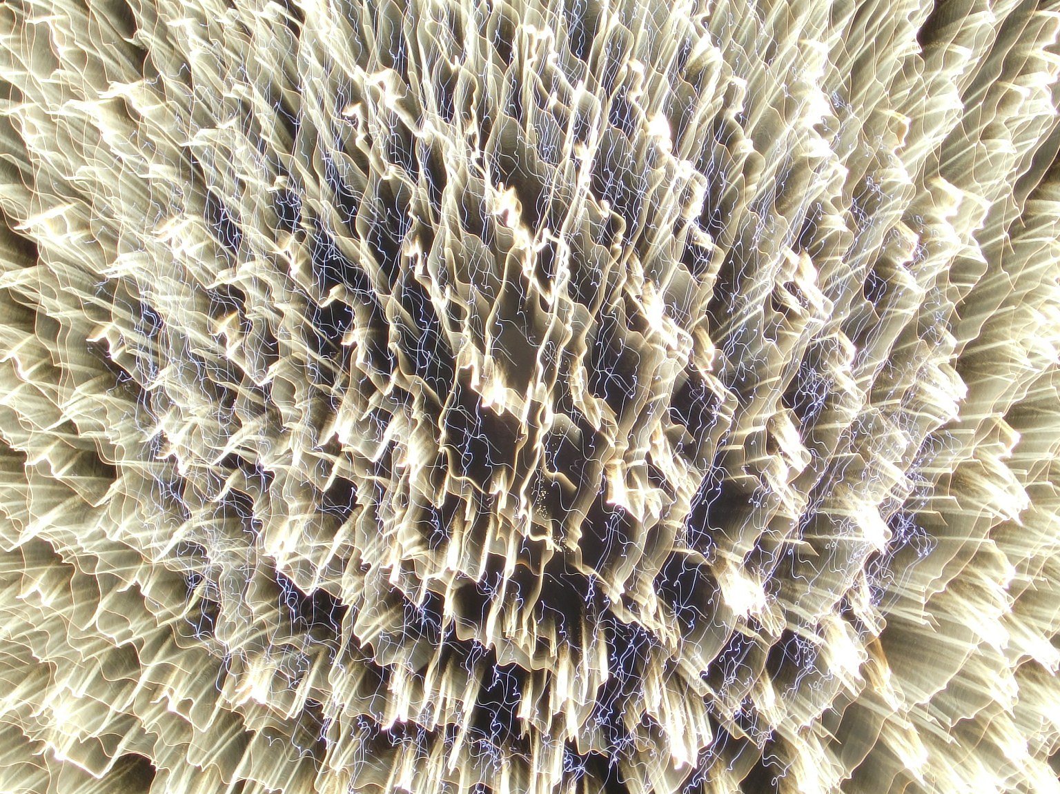 炸裂