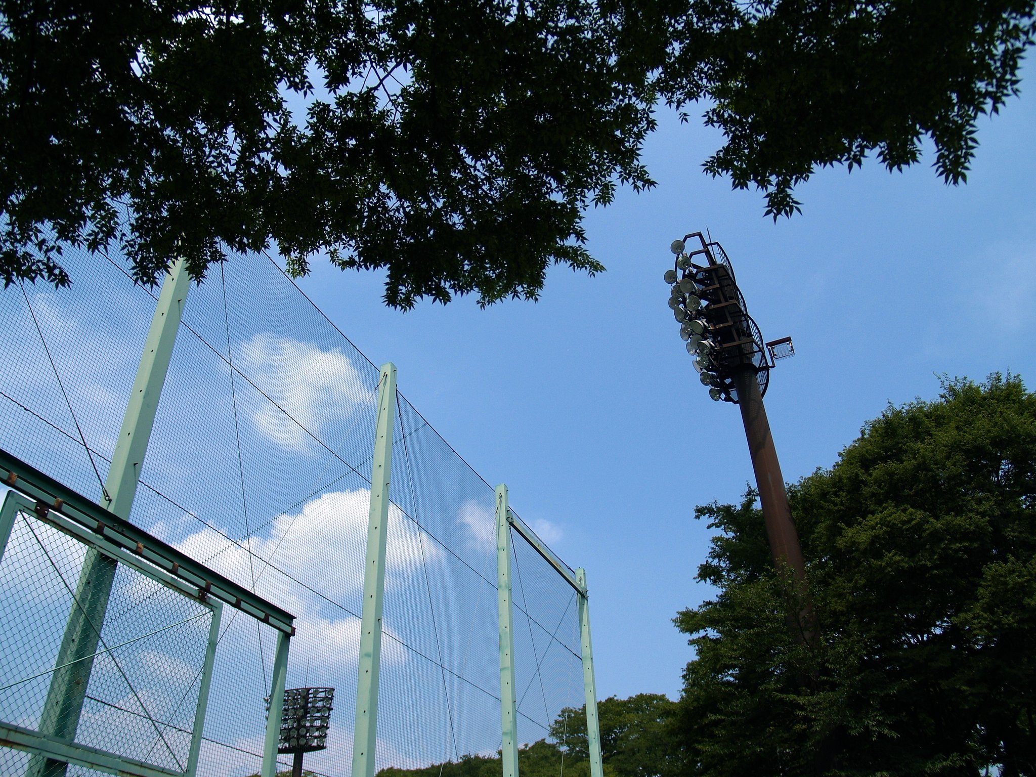 雲を閉じ込めろ