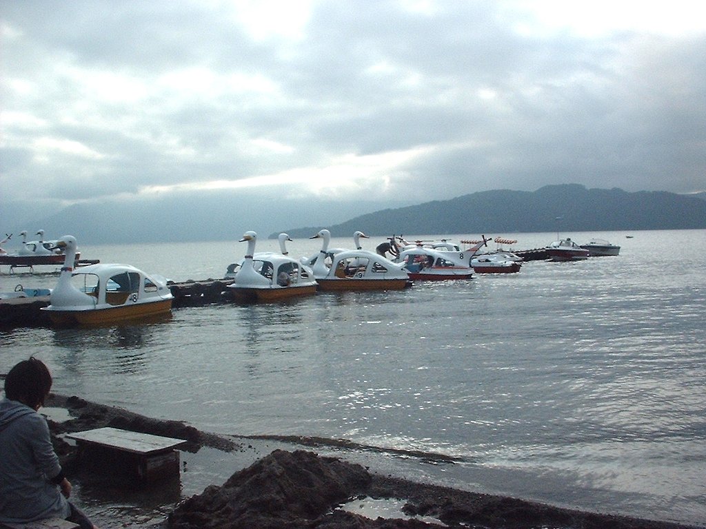 湖
