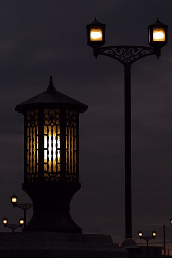夜明けのともし火