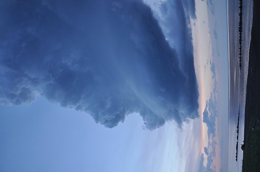雷雲