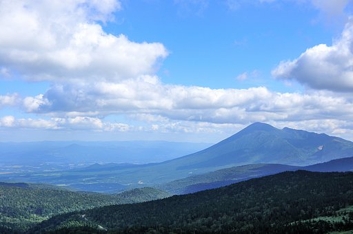 八幡平からの岩手山