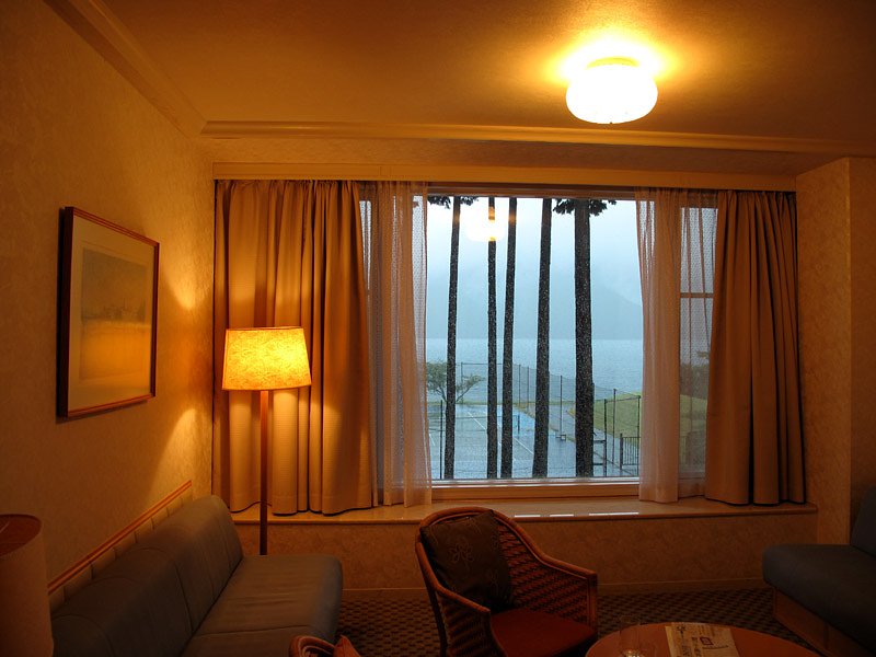 部屋から