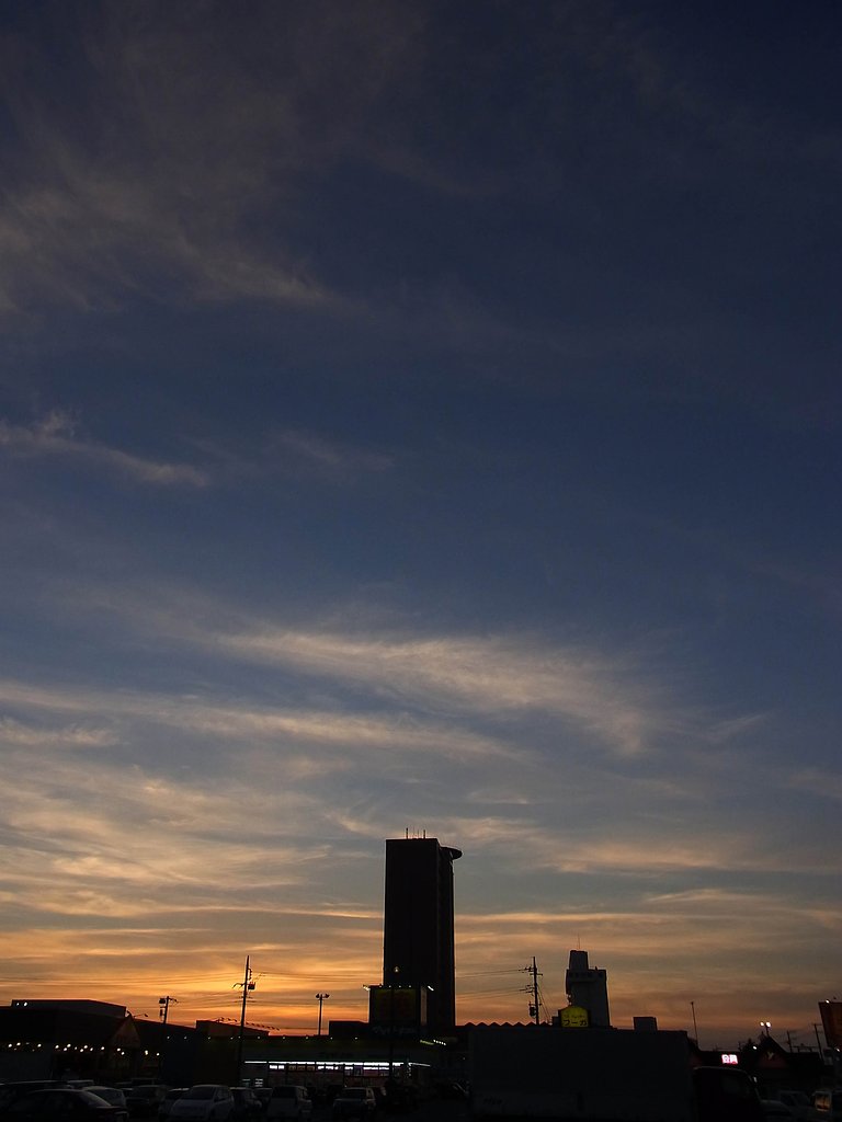 街の夕景