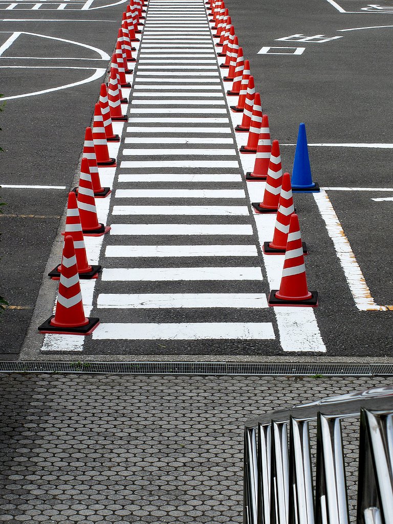 パイロン