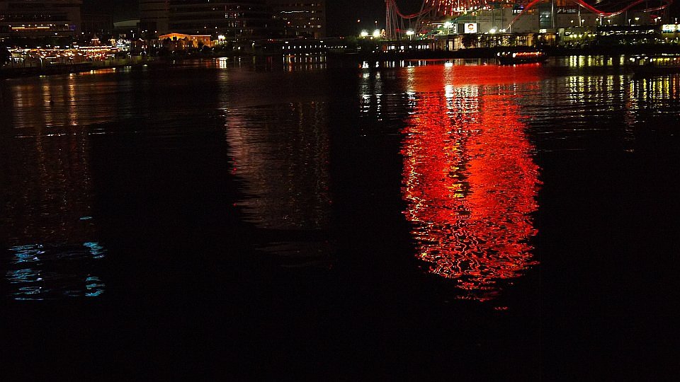 海の炎