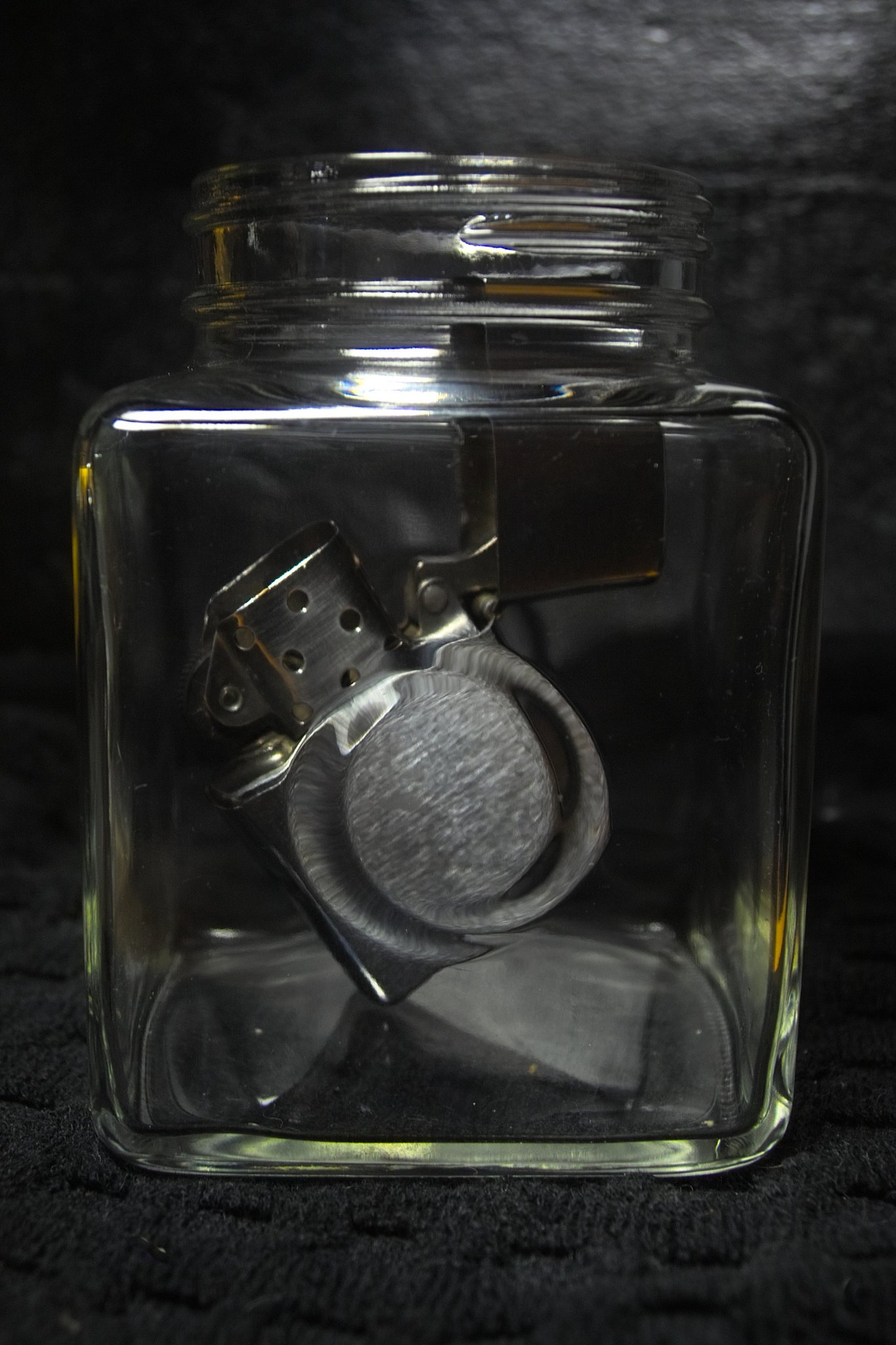 【写真しりとり】　ｚｉｐｐｏ　→　「ぽ」