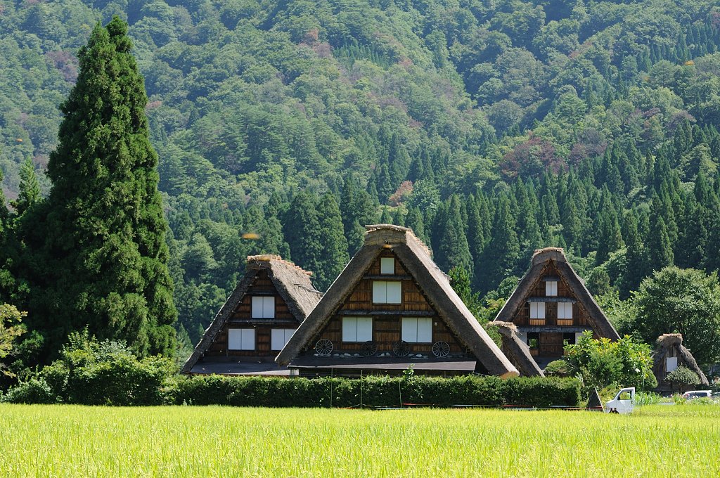 晩夏の白川郷・３