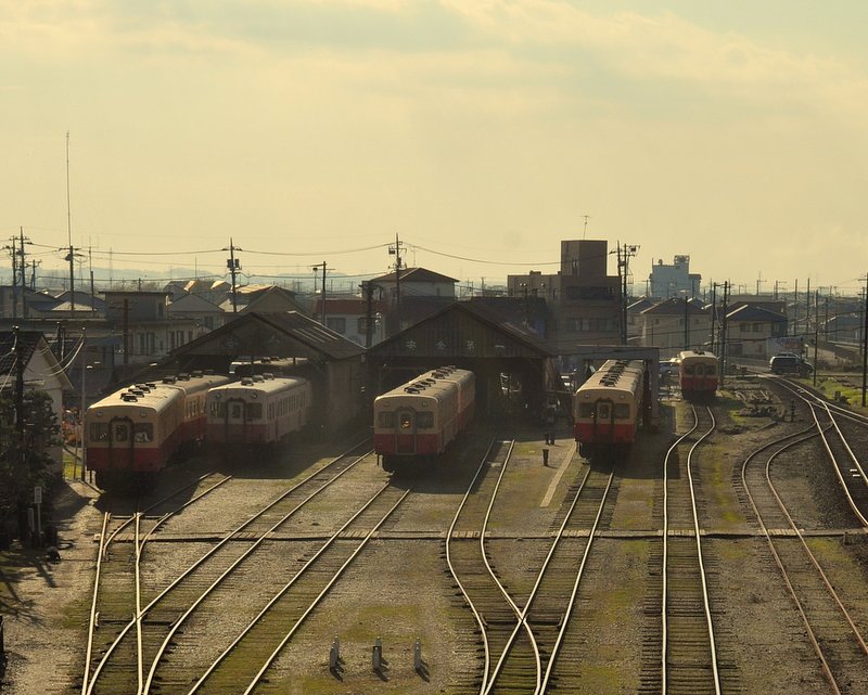 気動車のある風景