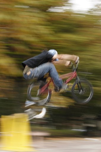 BMX EF70-200mmL IS