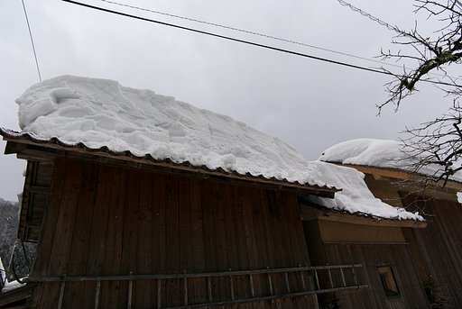 雪下ろし