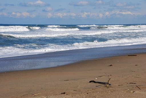 海鳴り