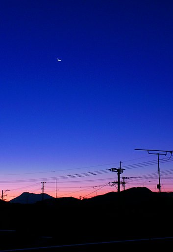 夜明け前
