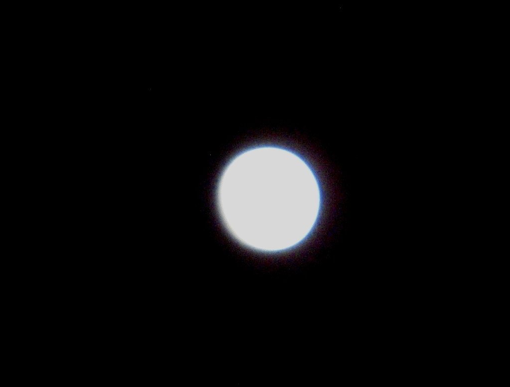 １４夜月（小望月コモチヅキ）