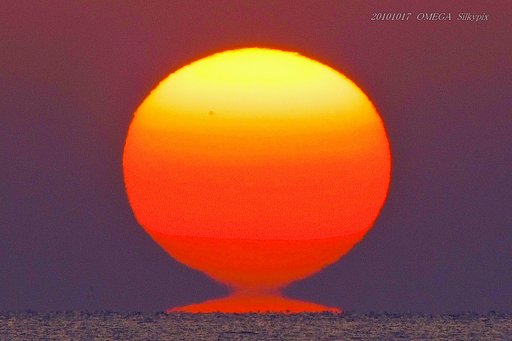 だるま夕日の季節！