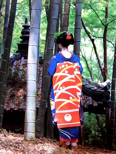 【う】しろ姿