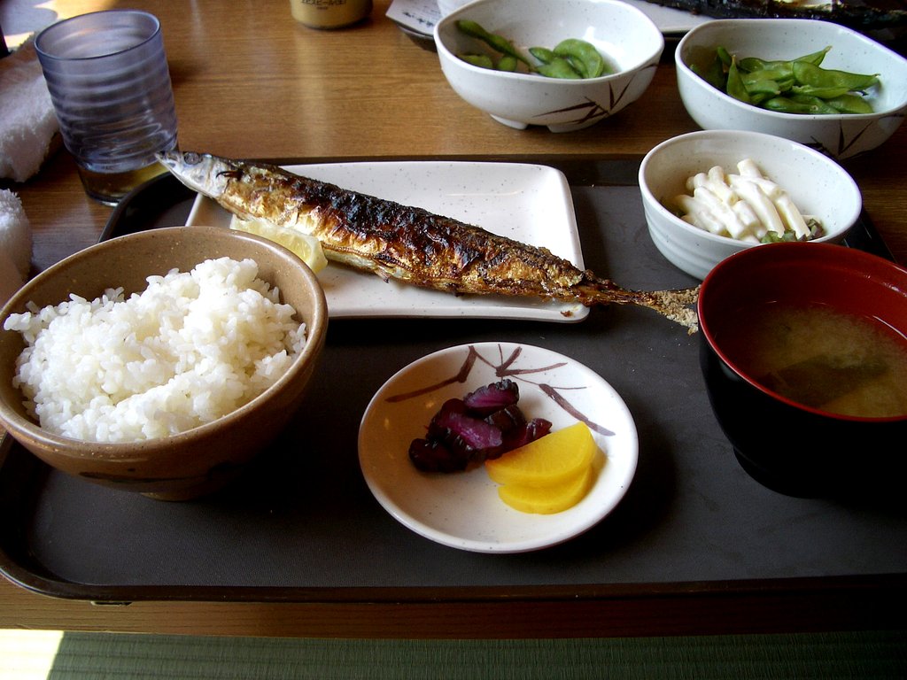 サンマ定食