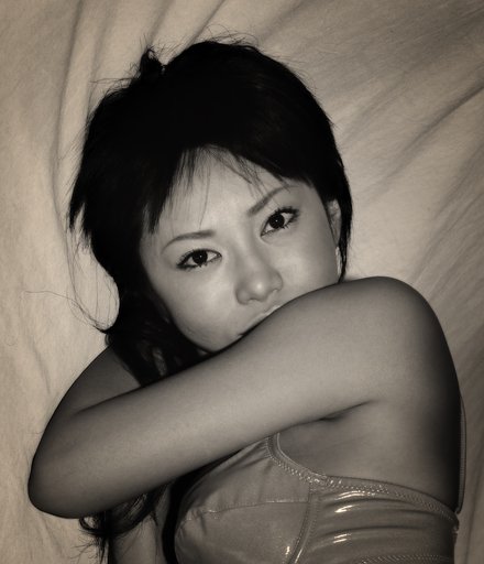 【質】　女