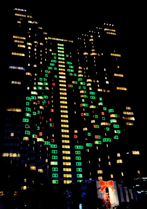 赤プリ　最後のクリスマスツリーイルミネーション