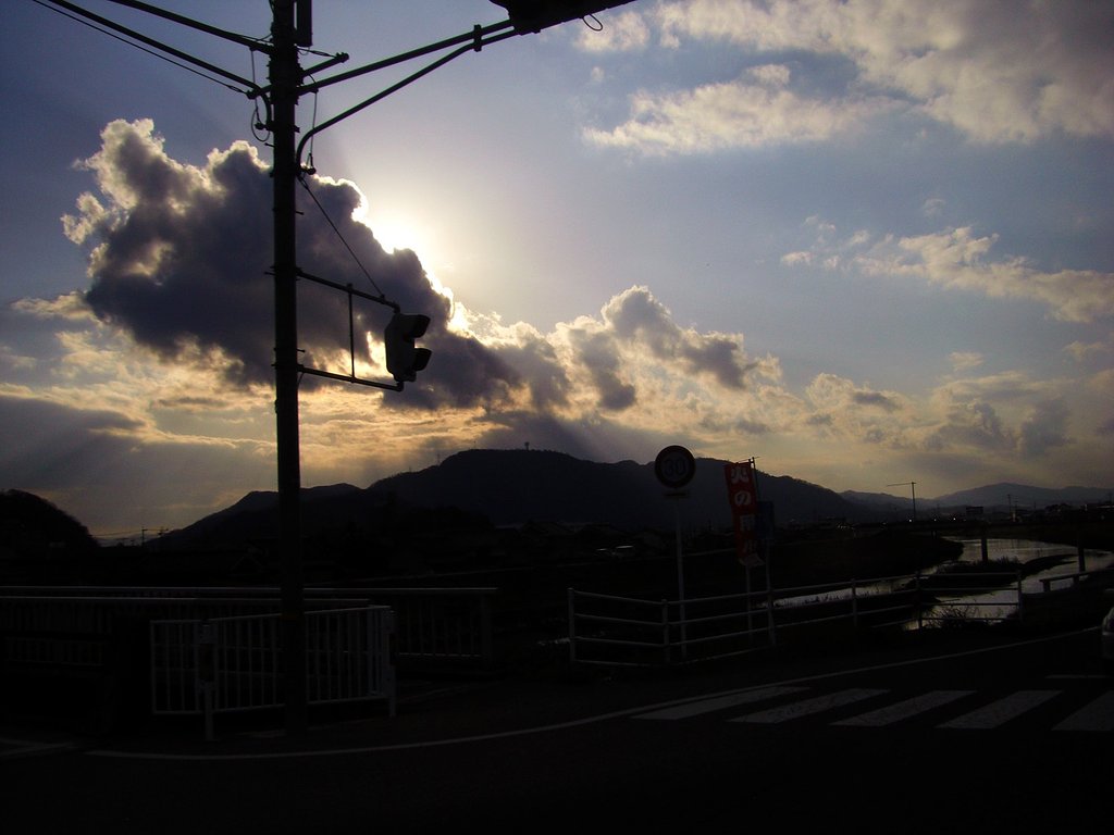 日暮れ前の空
